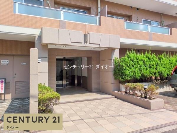 マートルコート西新小岩のエントランス画像