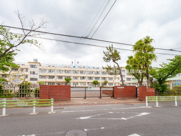 葛飾区柴又７丁目の新築一戸建の小学校画像