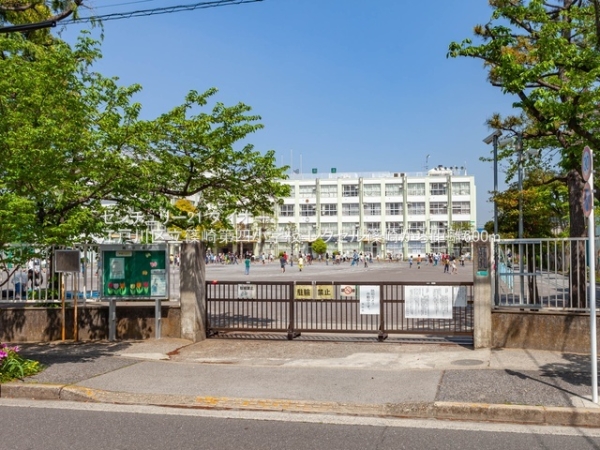レクセル篠崎の小学校画像