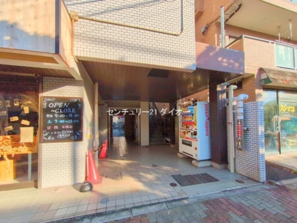 キャッスルマンションお花茶屋のエントランス画像