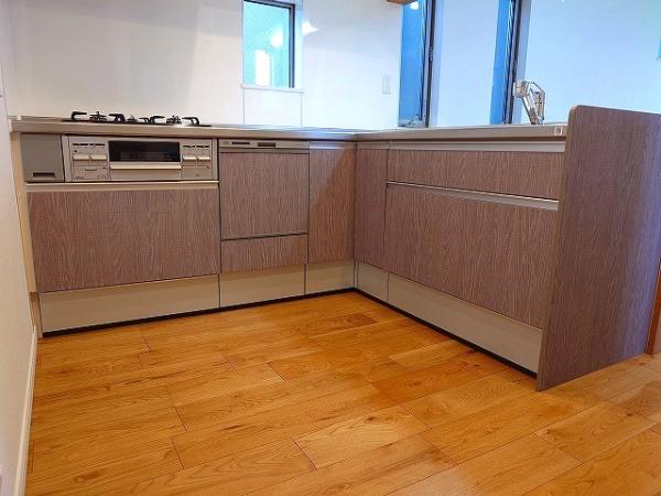 葛飾区細田１丁目の中古一戸建のキッチン画像