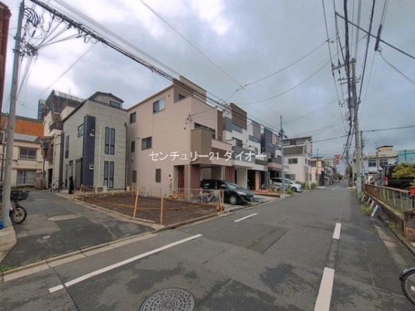 江戸川区松江１丁目の土地の前面道路含む現地写真画像