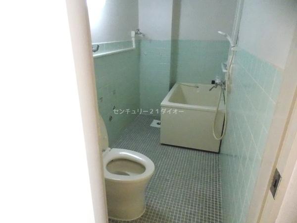 メゾンデューク菖蒲園のバス画像