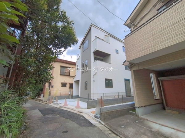江戸川区大杉３丁目の新築一戸建の前面道路含む現地写真画像