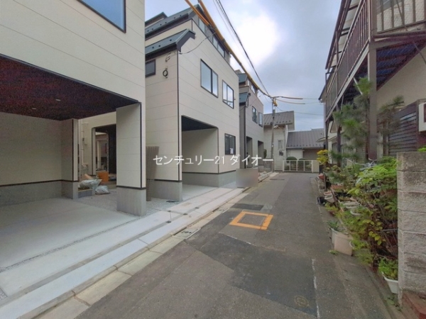 葛飾区金町5丁目の新築一戸建の前面道路含む現地写真画像