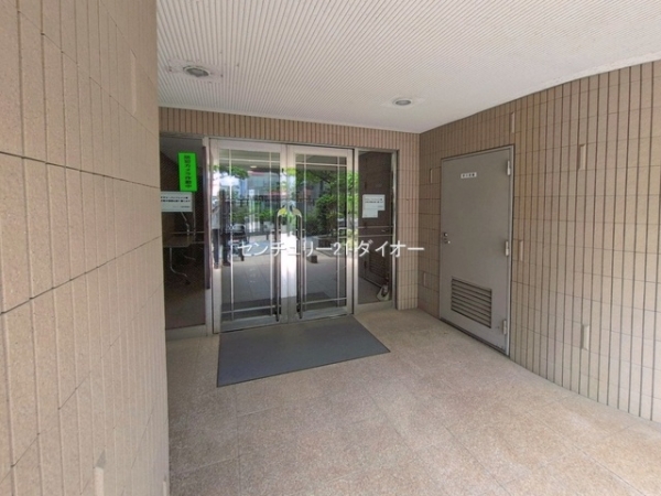 シャンノール金町のエントランス画像