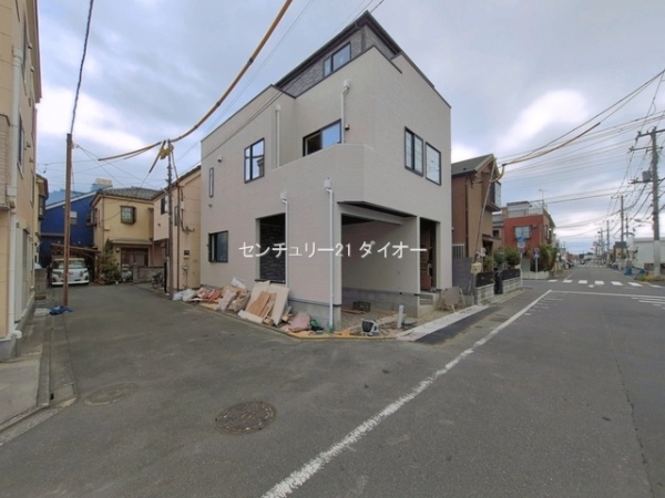 葛飾区水元1丁目の新築一戸建の前面道路含む現地写真画像