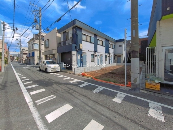 江戸川区南小岩5丁目1号地の前面道路含む現地写真画像