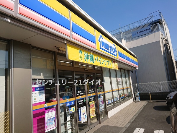 パシフィックパレス小岩のコンビニ画像