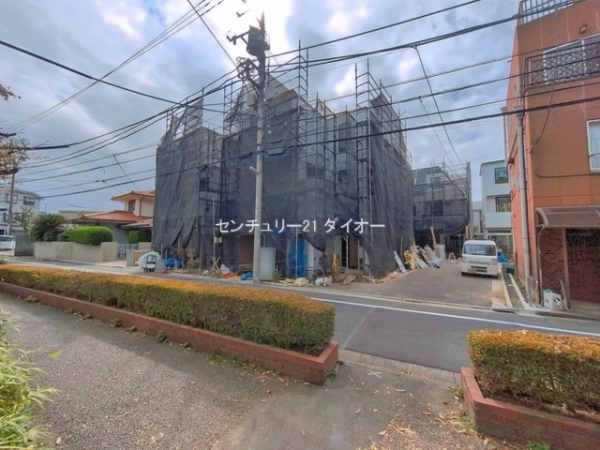 江戸川区篠崎町4丁目の新築一戸建の前面道路含む現地写真画像