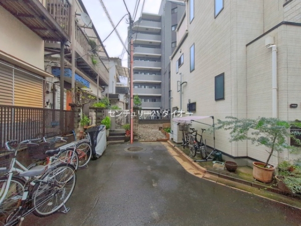 江戸川区西葛西7丁目の土地の前面道路含む現地写真画像