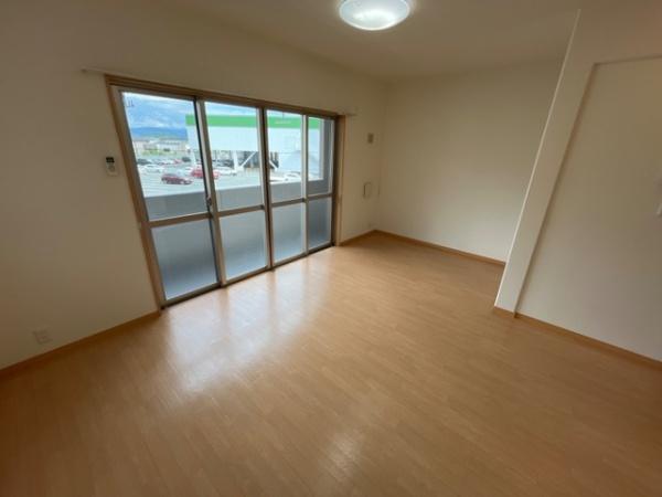 LaVieenrosehillのリビング画像