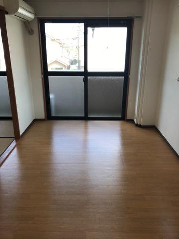 グリーンヒル壱番館の洋室画像