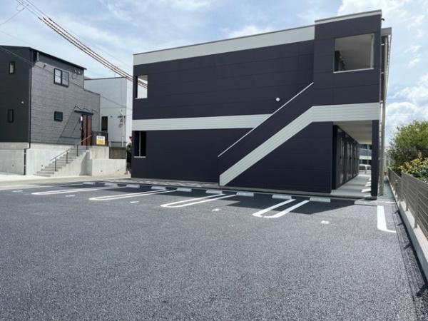 幸の駐車場画像