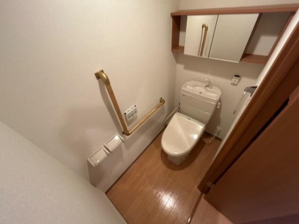 サンコートのトイレ画像