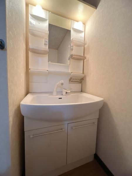 グランディールⅠの洗面台・洗面所画像