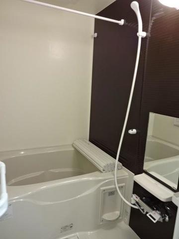 ゴスペル花立のバス画像