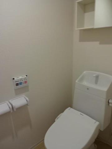 ゴスペル花立のトイレ画像