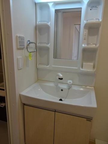 ゴスペル花立の洗面台・洗面所画像