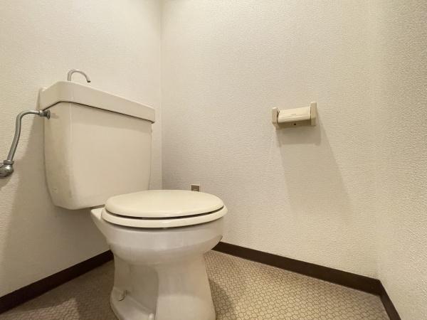 ルイール　208のトイレ画像