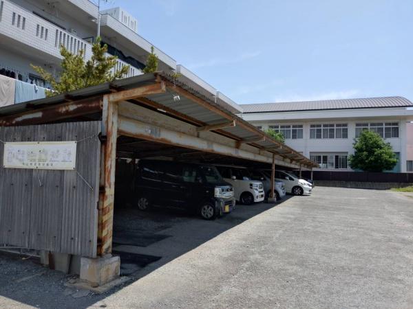 ハイムプレジデントの駐車場画像