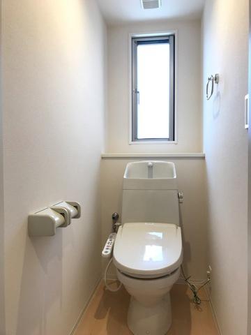 ソラ・ベルナールのトイレ画像