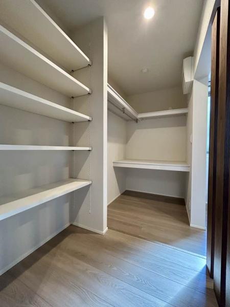 シャーメゾンクオリスタAの収納画像