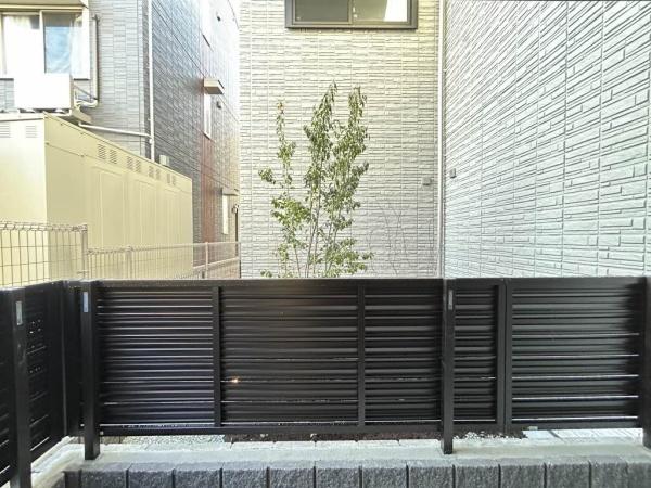 シャーメゾンクオリスタAの庭画像