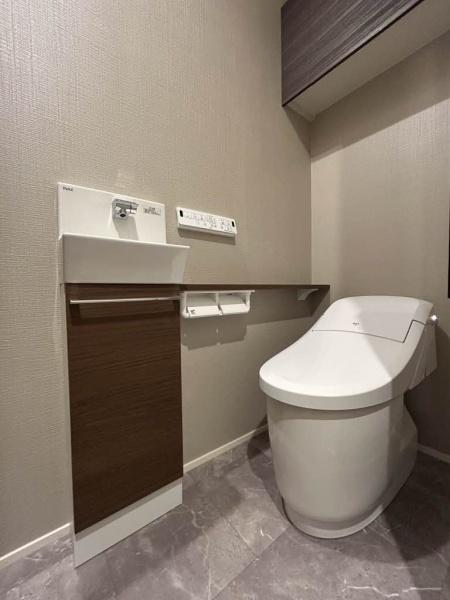 シャーメゾンクオリスタAのトイレ画像