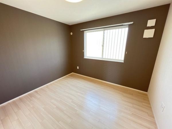 CRESCENTの洋室画像