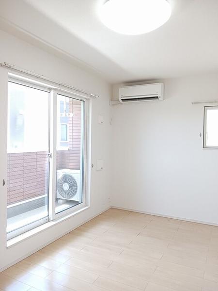 スターエイトⅡのリビング画像