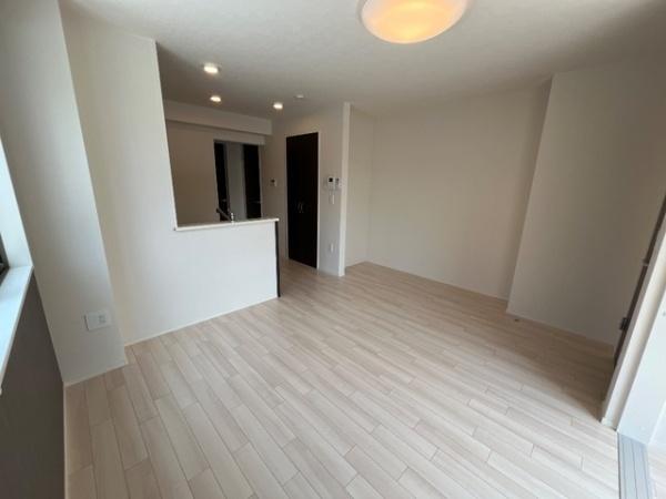 フォレストガーデンのリビング画像