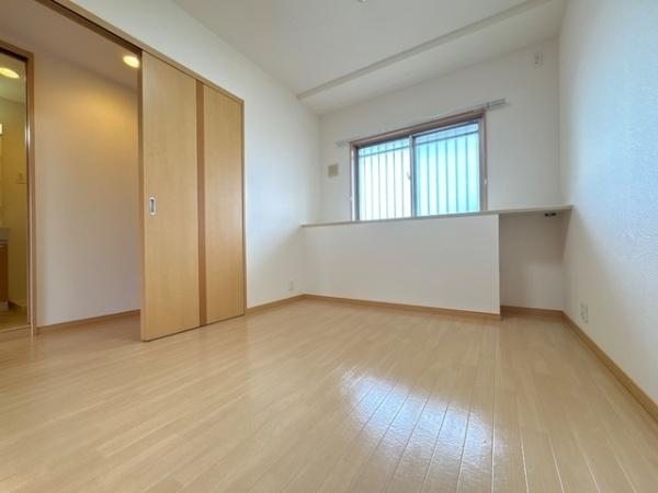 LaVieenrosehillの洋室画像