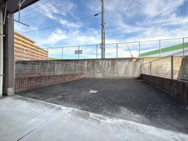 LaVieenrosehillの庭画像