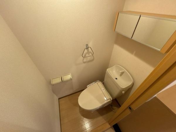 LaVieenrosehillのトイレ画像