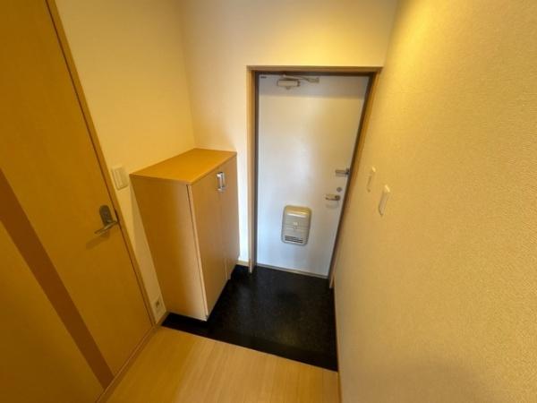 LaVieenrosehillの玄関画像