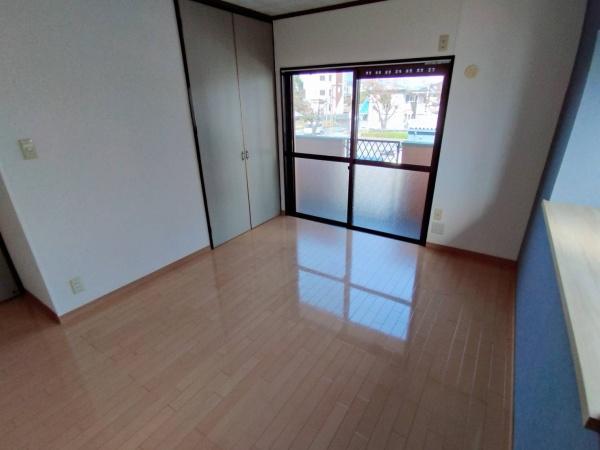 メゾンドールの洋室画像