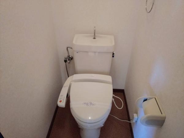 メゾンドールのトイレ画像