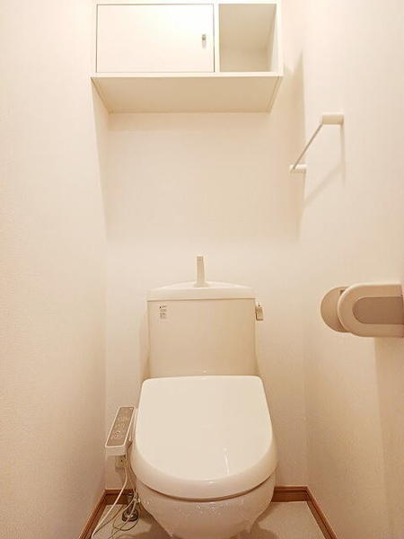 トップフィールドのトイレ画像