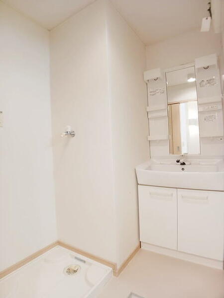 ミドルAの洗面台・洗面所画像