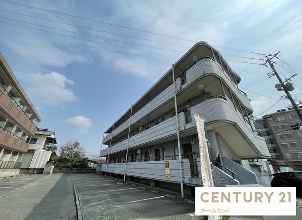 ルイールの駐車場画像