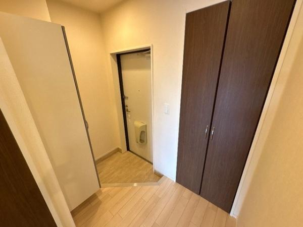 エレガンス益城の玄関画像