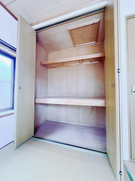 西子飼戸建の収納画像