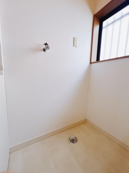 西子飼戸建の洗面台・洗面所画像