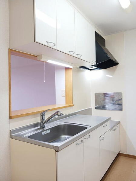 熊本市東区山ノ内1丁目のアパートのキッチン画像