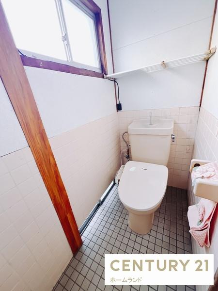 熊本市東区新生1丁目の貸家のトイレ画像