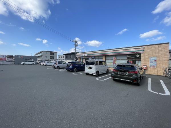 レジデンス小峯のコンビニ画像