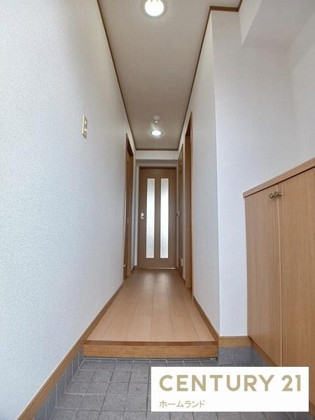 レジデンス小峯の玄関画像