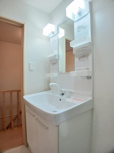 熊本市東区桜木４丁目のアパートの洗面台・洗面所画像