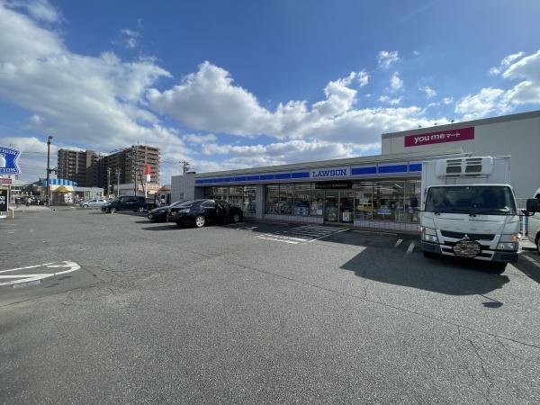 ルナーレ 305のコンビニ画像